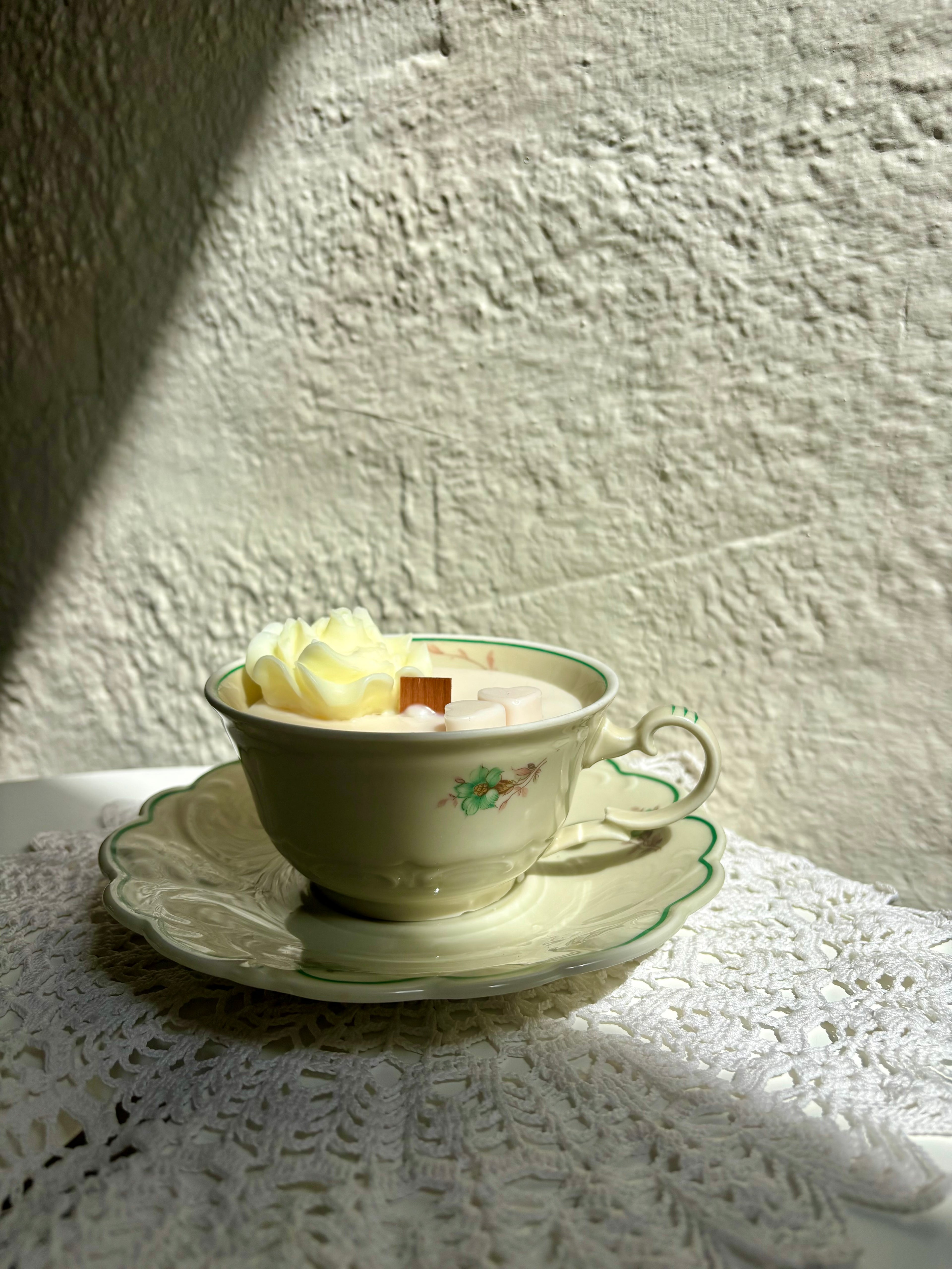 Quiet Garden (Peach Vanilla)