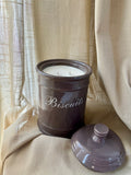 Biscuit Bliss (Amber Noir)