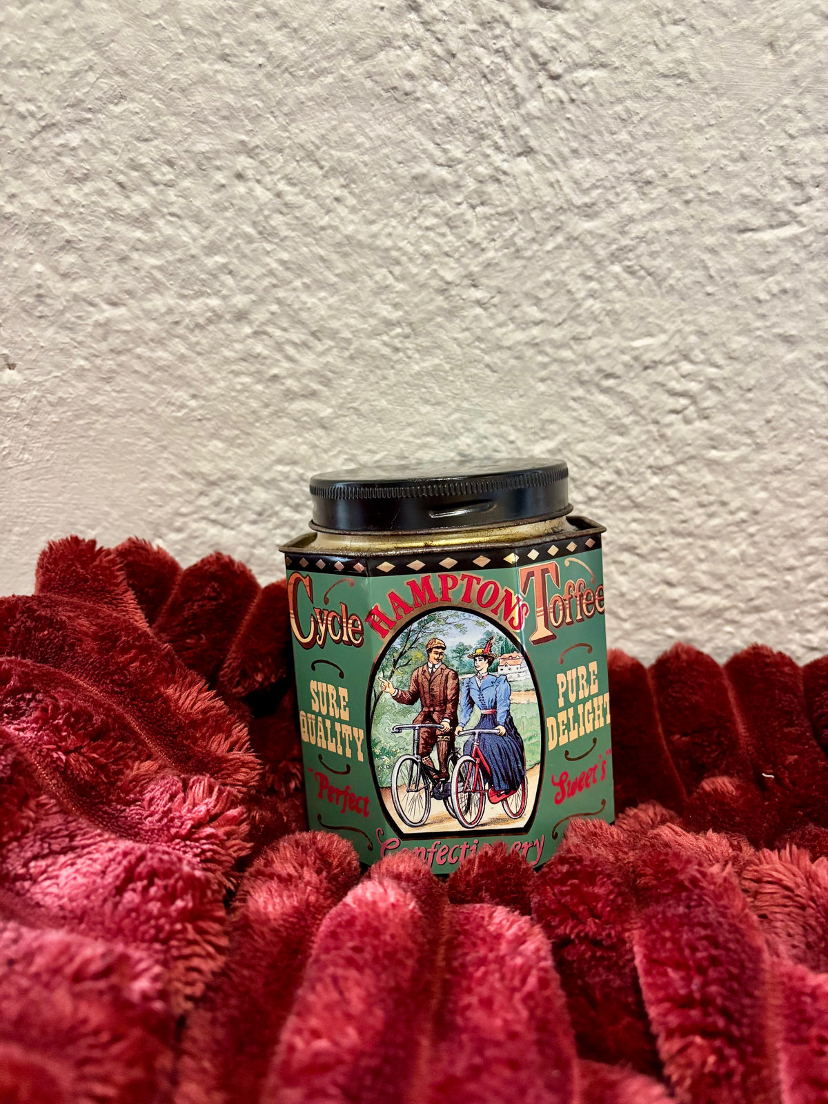 Hampton’s Toffee Tin (Amber Noir)