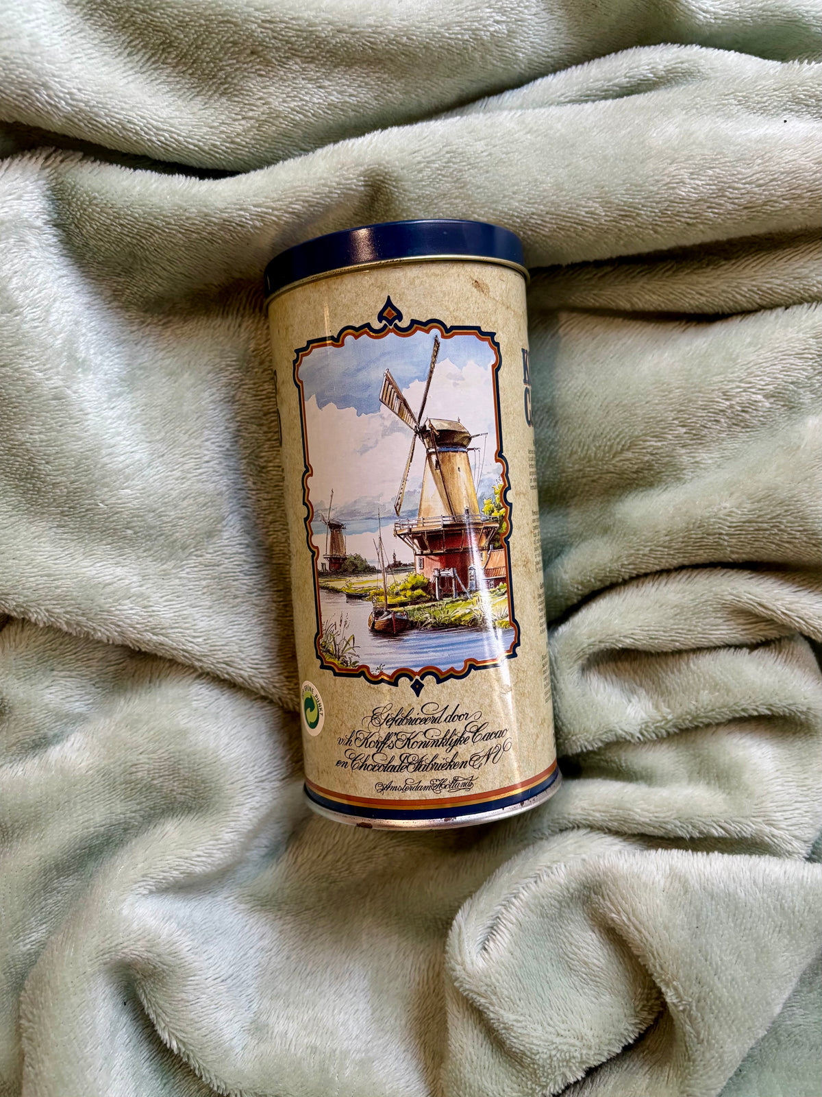 Dutch Windmill Tin (Amber Noir)